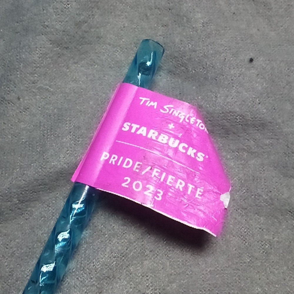 Starbucks 24oz. Tumblr Pride/Fierté 2023 - Picture 5 of 6